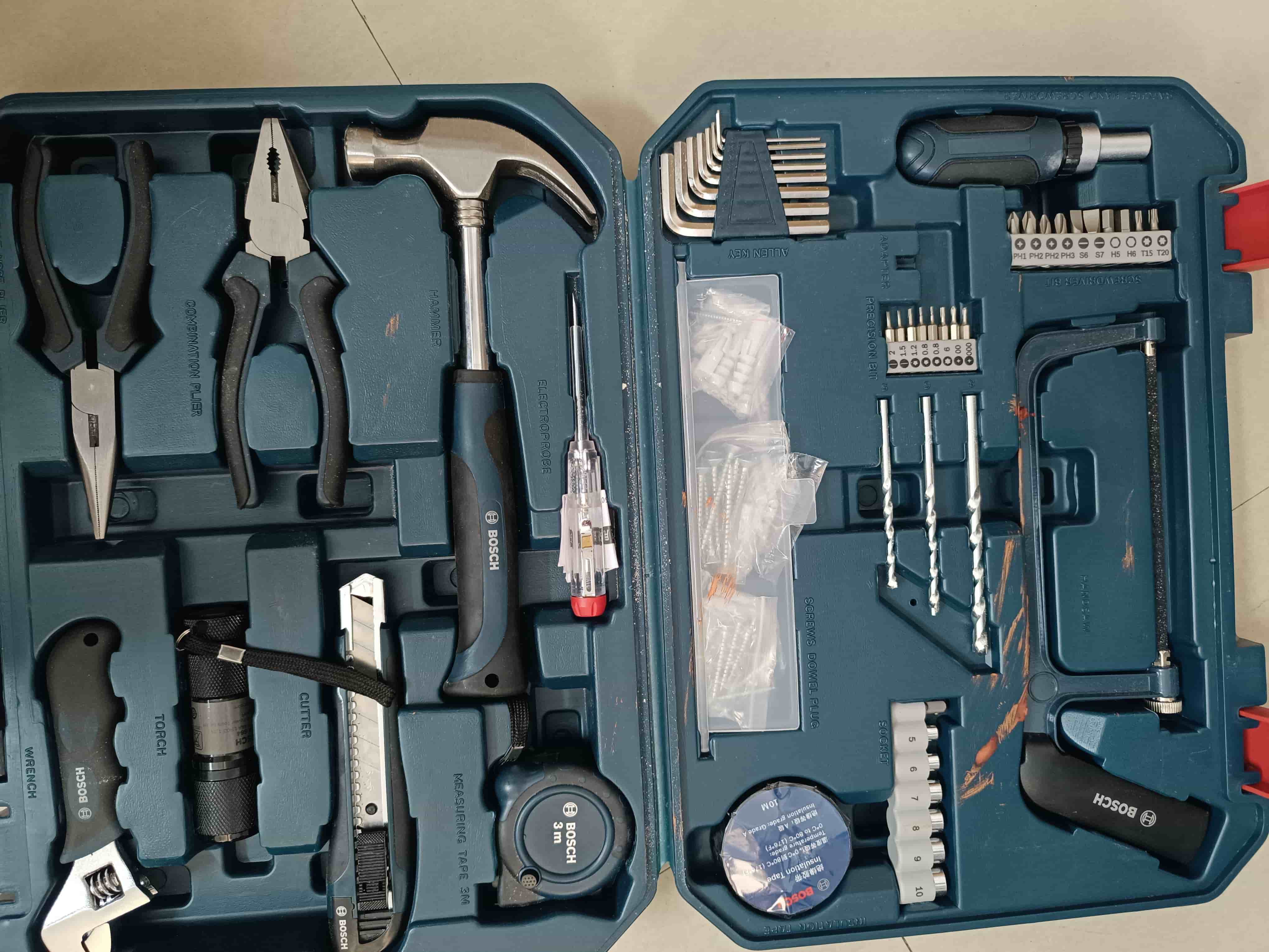 Bosch tool kit