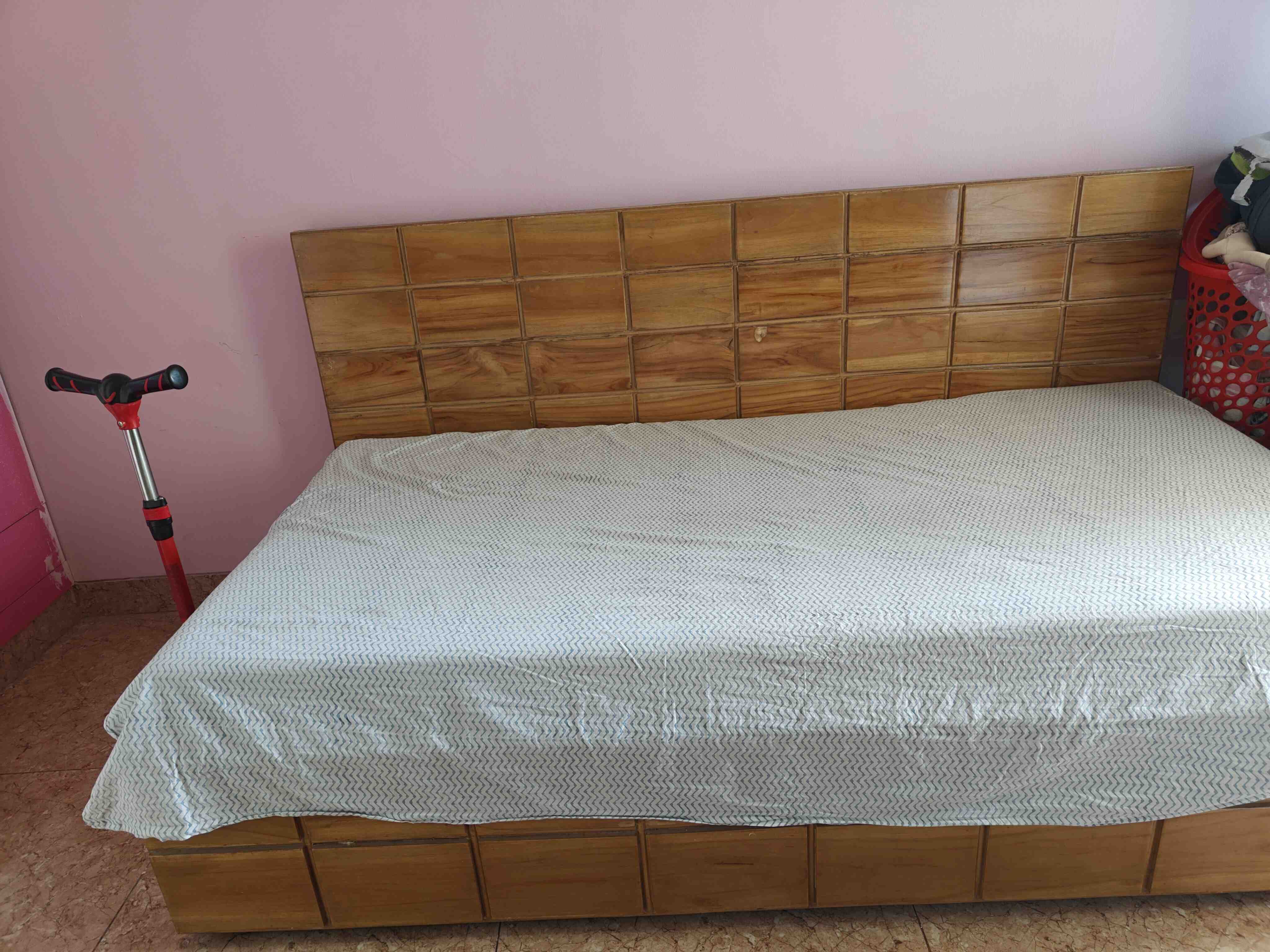 foldable bed (Deewan)